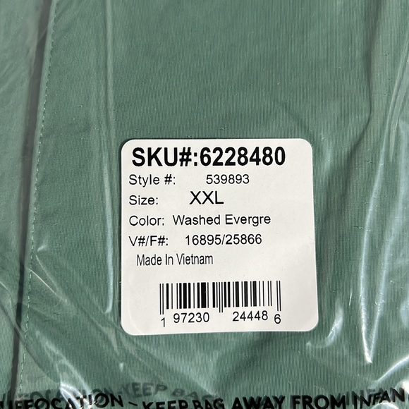 Lands' End Men's Waterproof Squall Parka Coat NWT - Picture 10 of 11